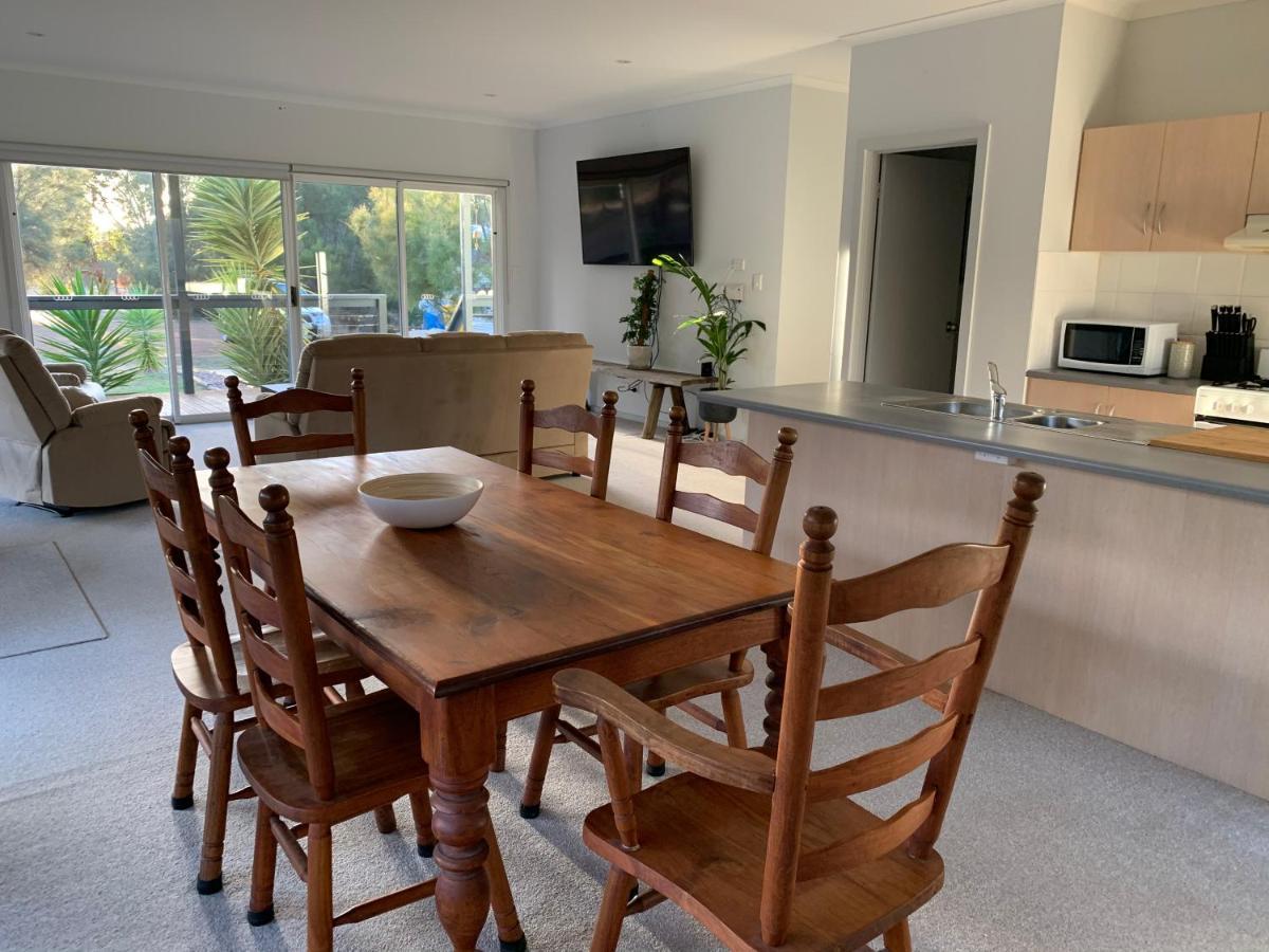 Kangaroo Island Cabins Kingscote Bagian luar foto